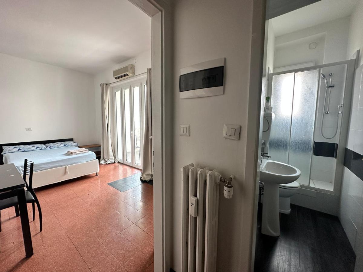 Apartment For Work And Leisure Мілан Екстер'єр фото